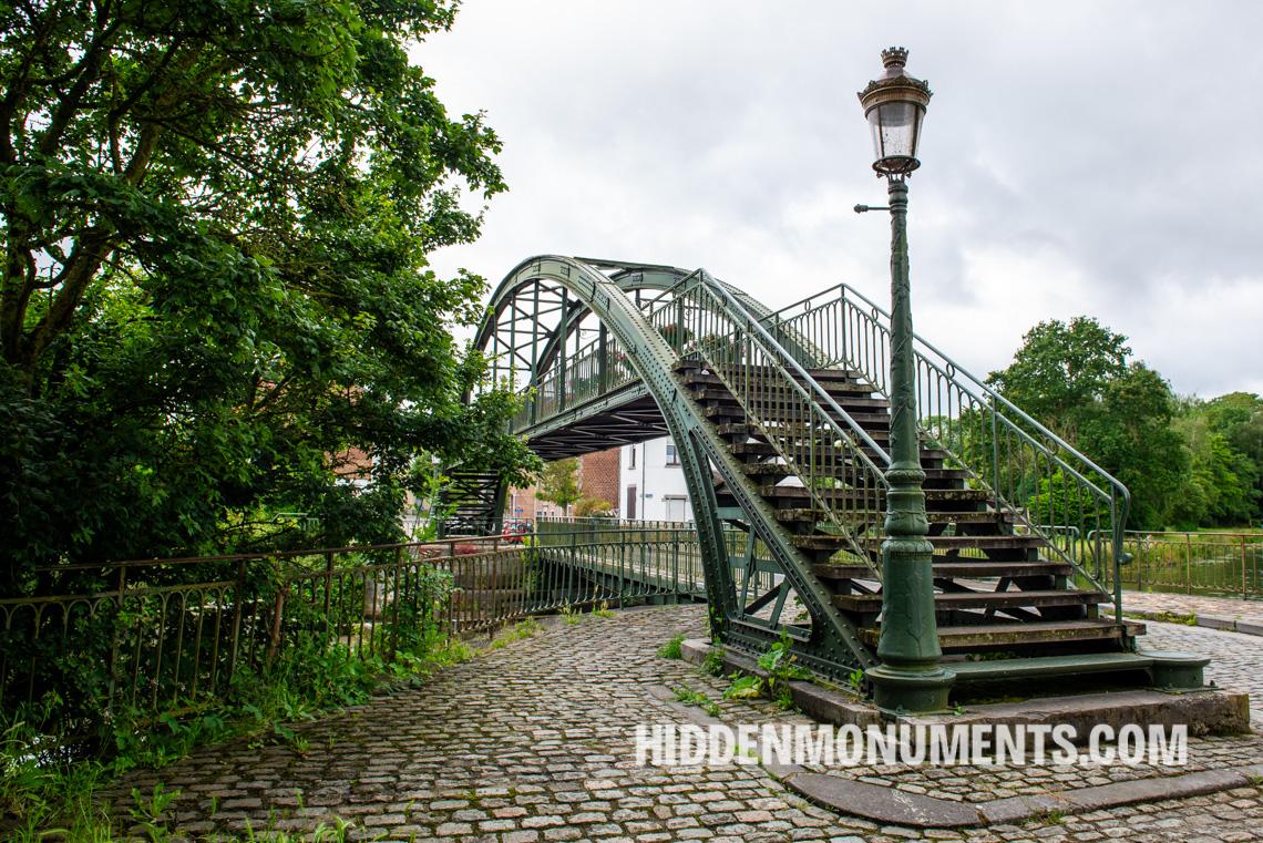 Swing Bridge in Seneffe