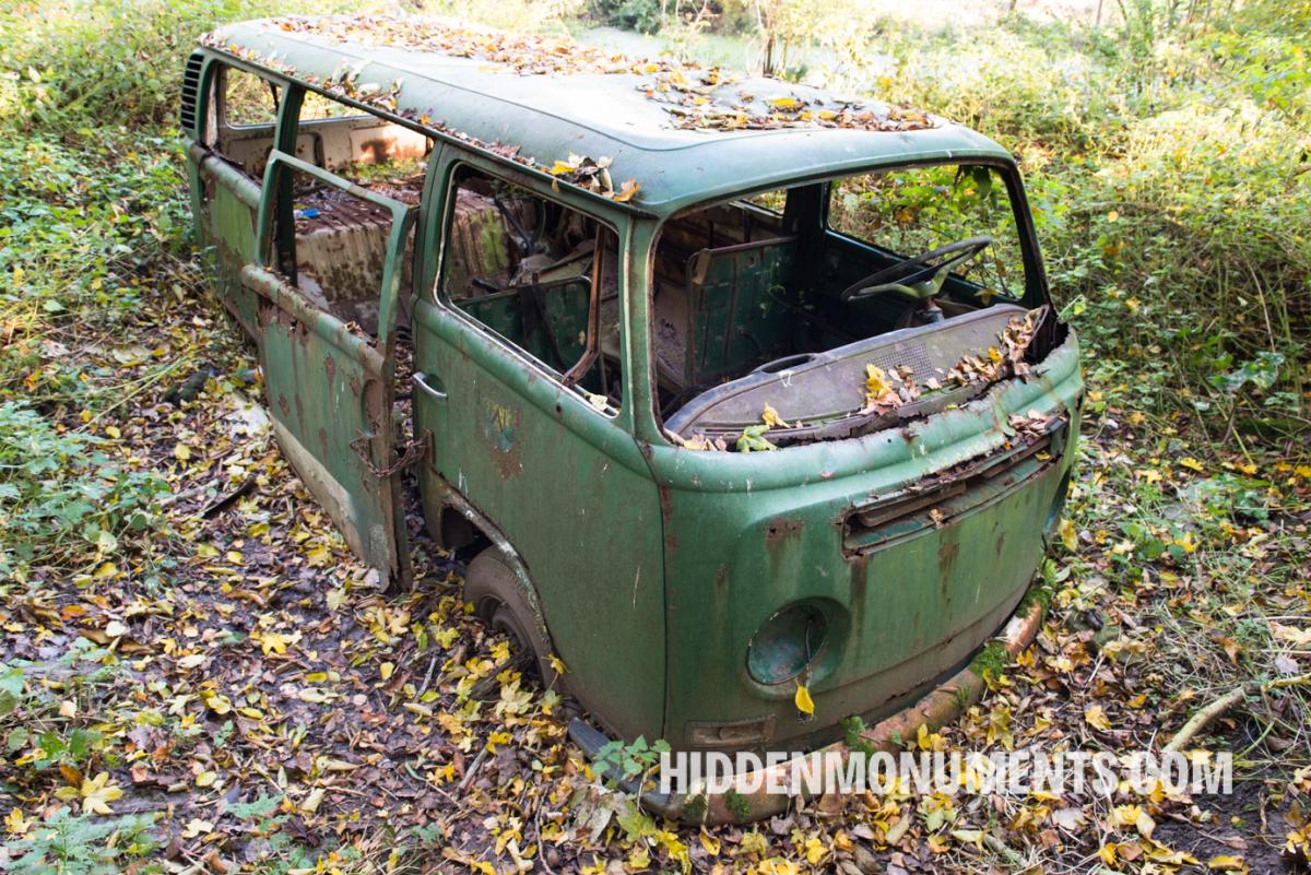 Volkswagen Transporter wreck